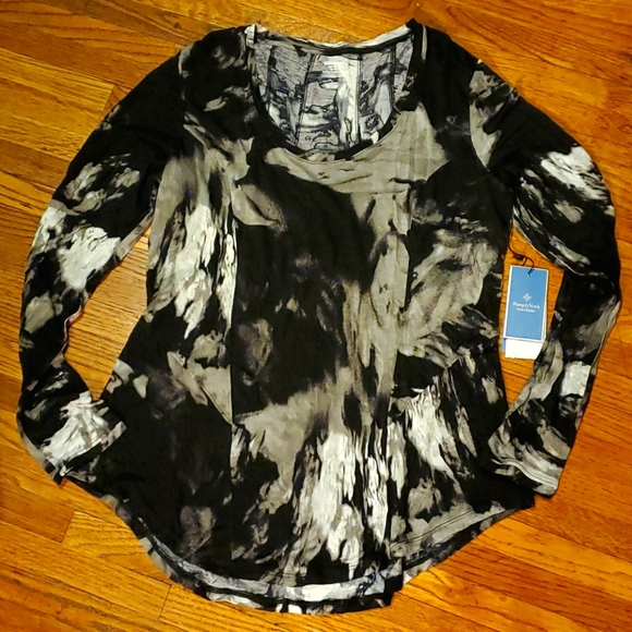 Vera Wang Tops - Vera Wang top